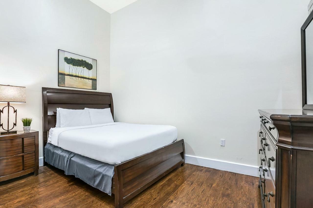 Stylish 4Br Condo In Downtown By Hosteeva New Orleans Dış mekan fotoğraf