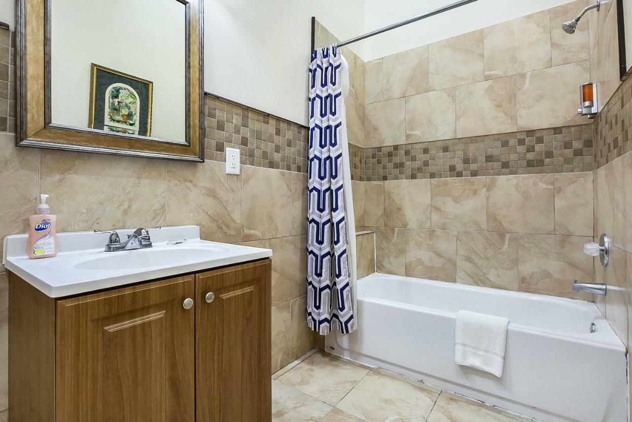 Stylish 4Br Condo In Downtown By Hosteeva New Orleans Dış mekan fotoğraf