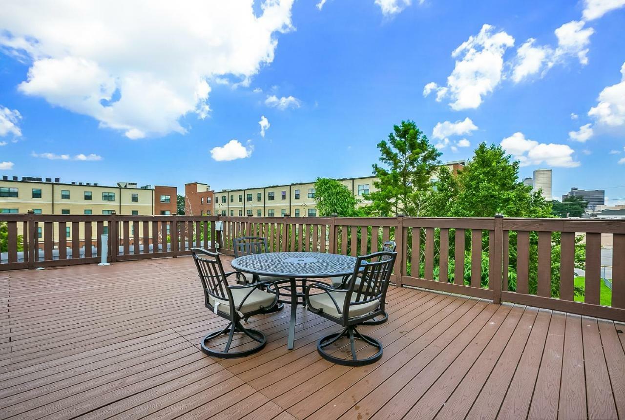 Stylish 4Br Condo In Downtown By Hosteeva New Orleans Dış mekan fotoğraf